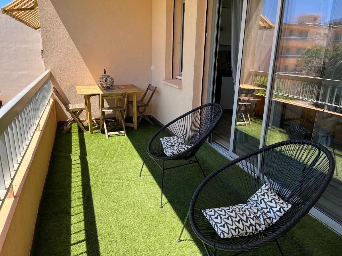 Apartamento Chez Mel Et Manu Sanary-sur-Mer Exterior foto