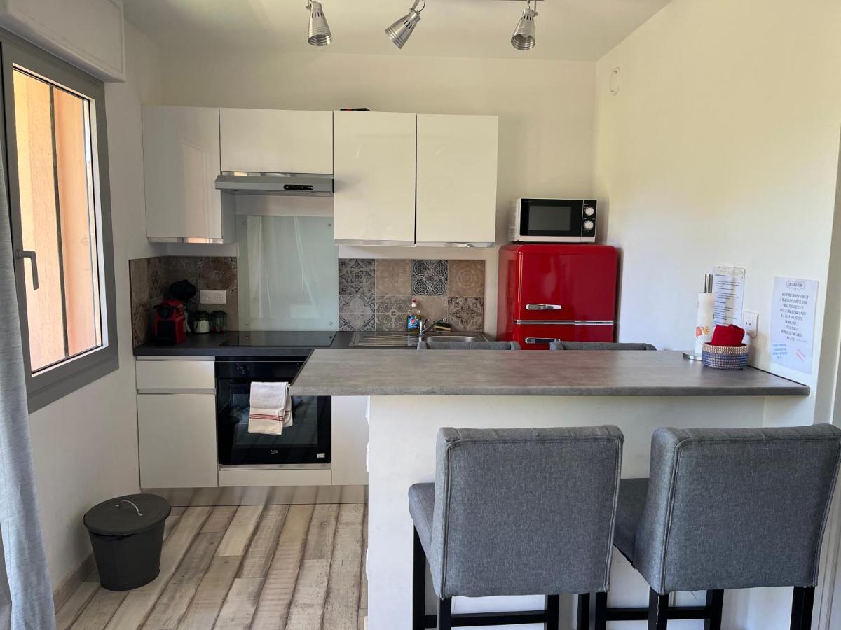 Apartamento Chez Mel Et Manu Sanary-sur-Mer Exterior foto